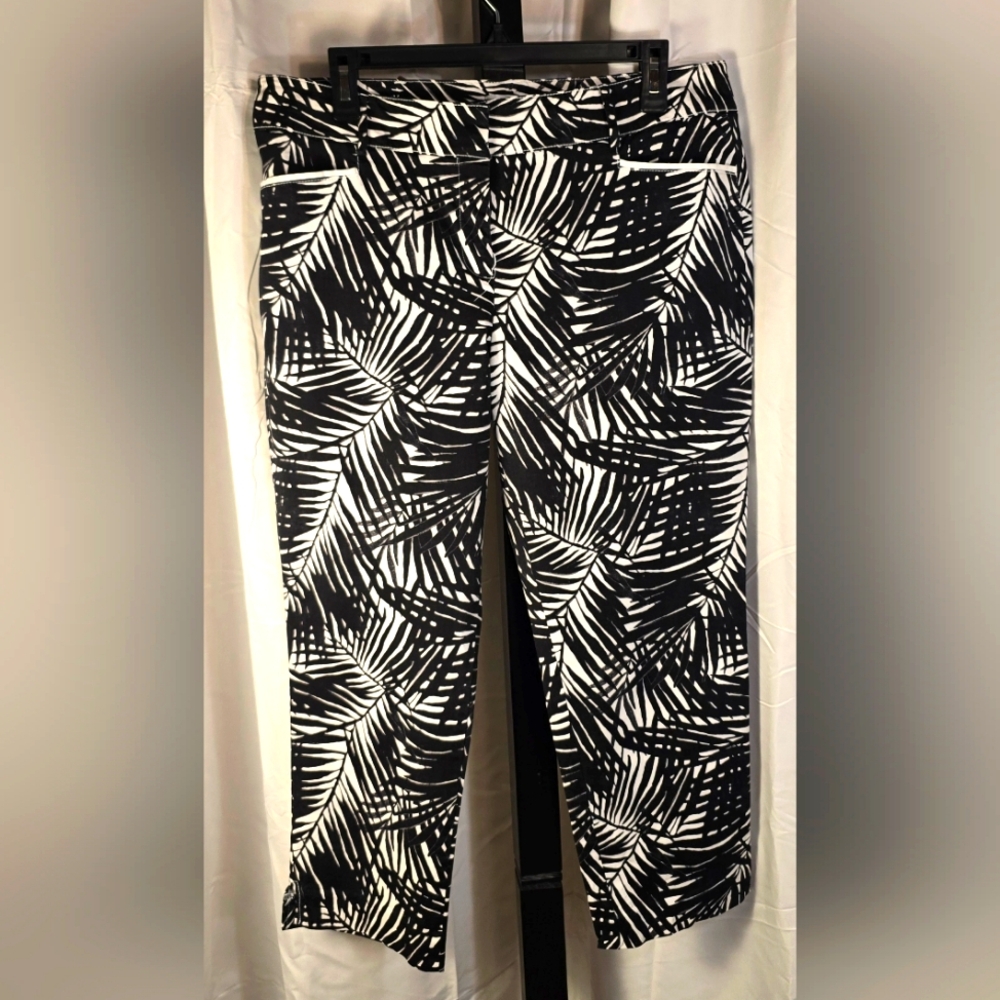Black and White Bold Print Pants‎